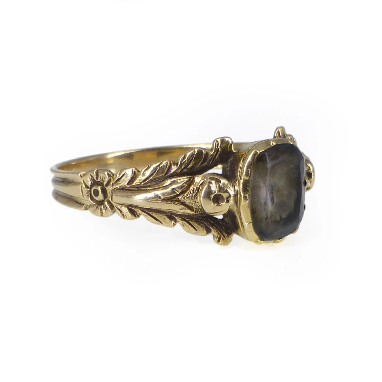 Antique Early Victorian Gold Quartz Mourning Ring