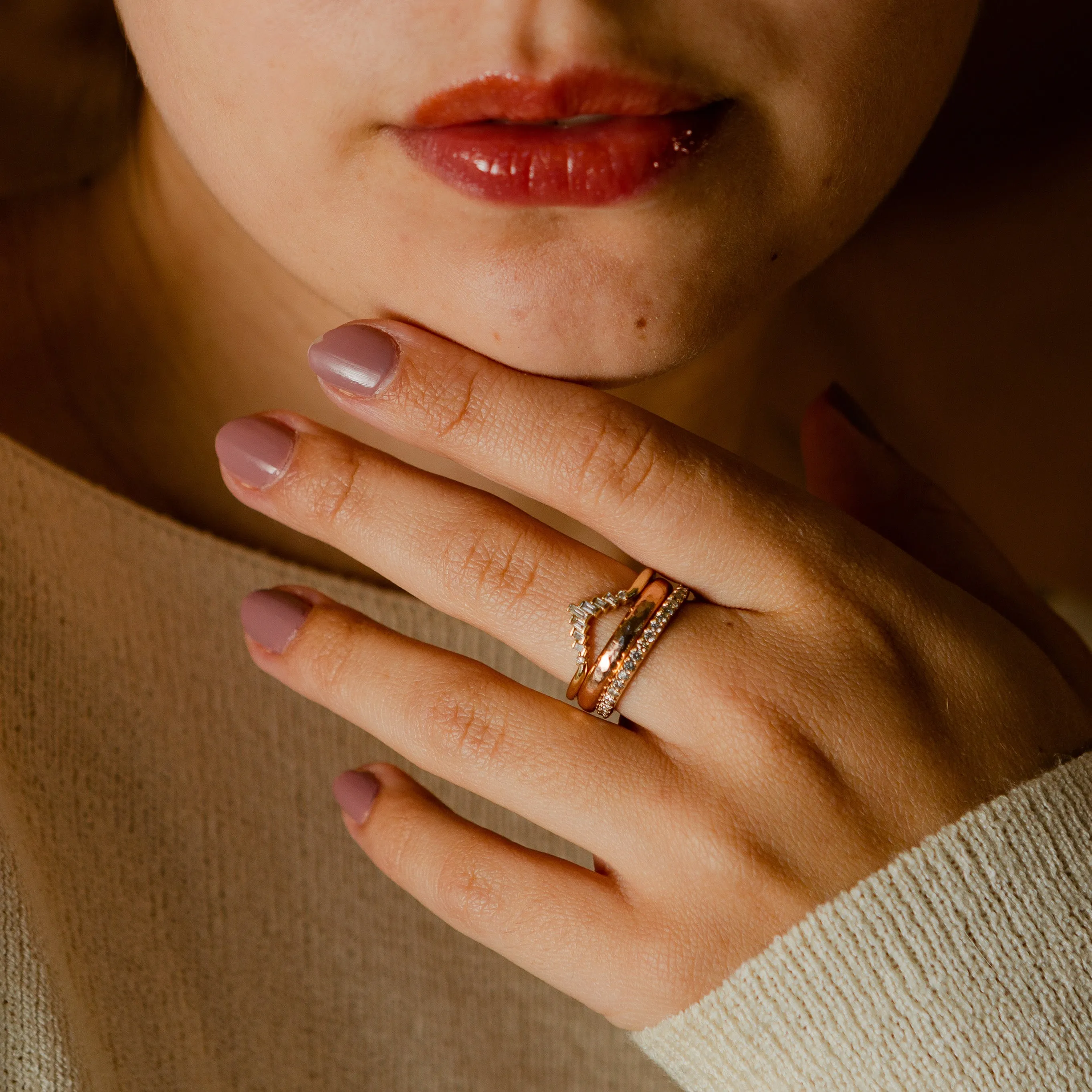 Baguette Diamond Crown Band in 14k Gold