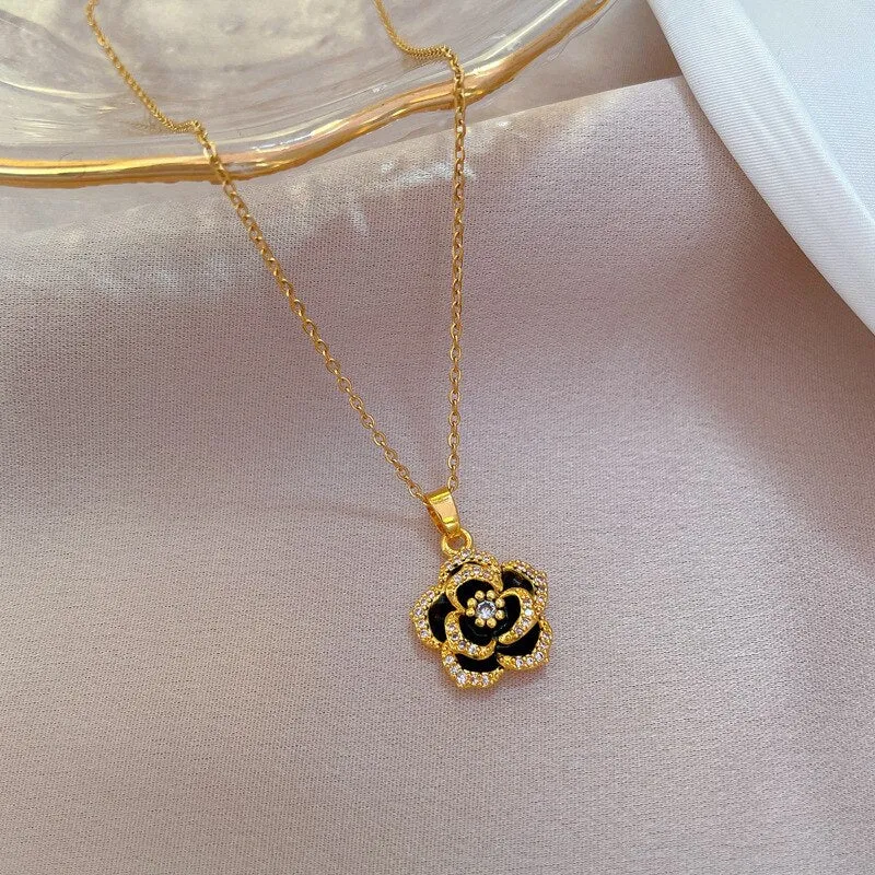 Beautiful Flower Chain Long Style Exquisite Black Camellia Clavicle Chain Necklace For Women