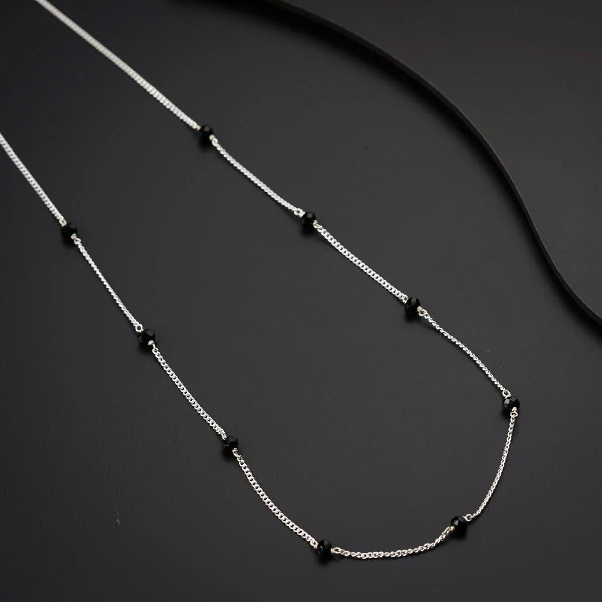 Black Spinel Chain: Short