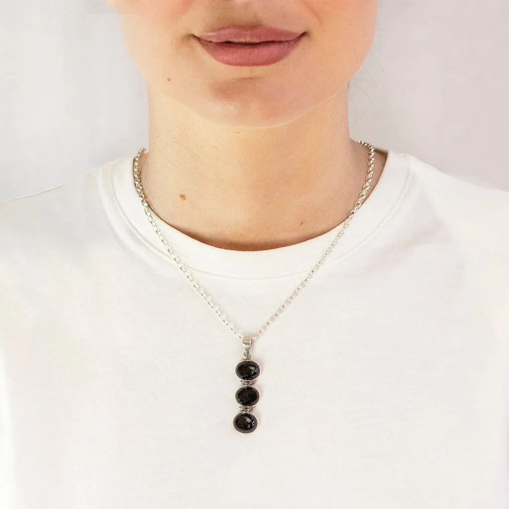 Black Star Diopside Necklace
