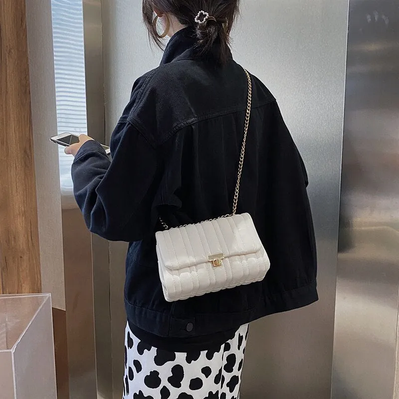Christmas Gift Trending Chain PU Leather Crossbody Bags For Women 2021 Winter Simple Branded Shoulder Handbags Female Designer Hand Bag