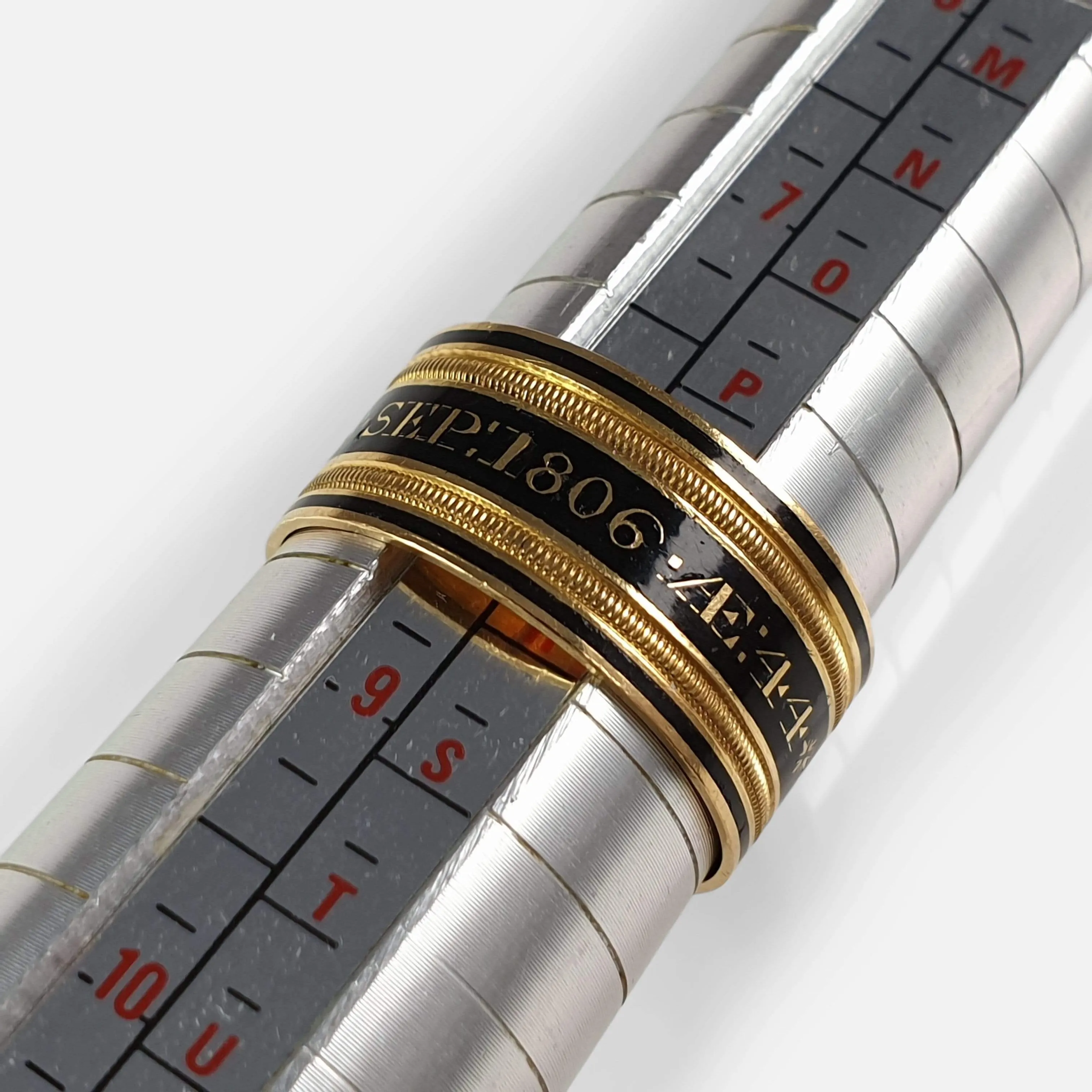 George III 22ct Gold and Enamel Mourning Ring