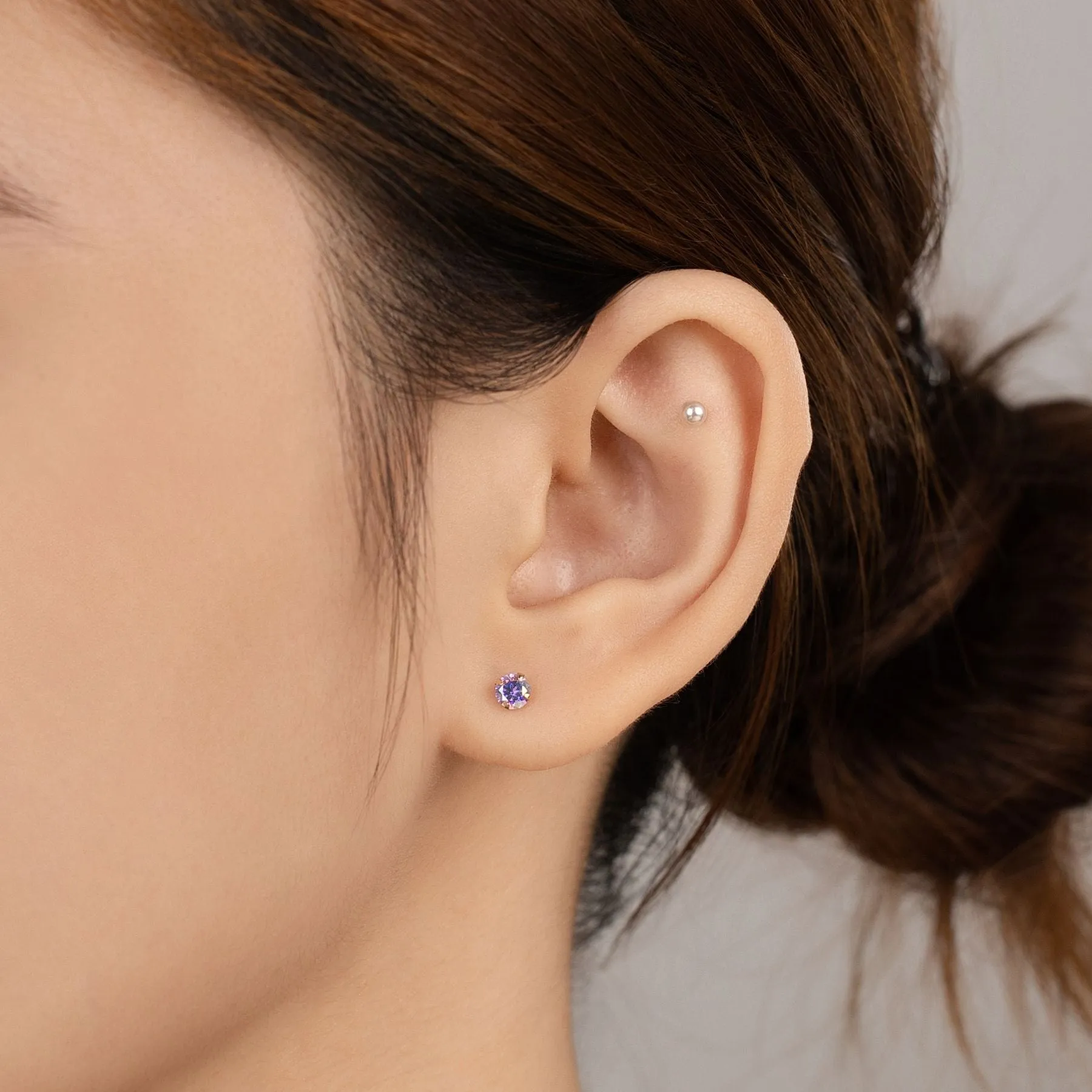 Harmonia Pearl Piercing in Yellow Gold