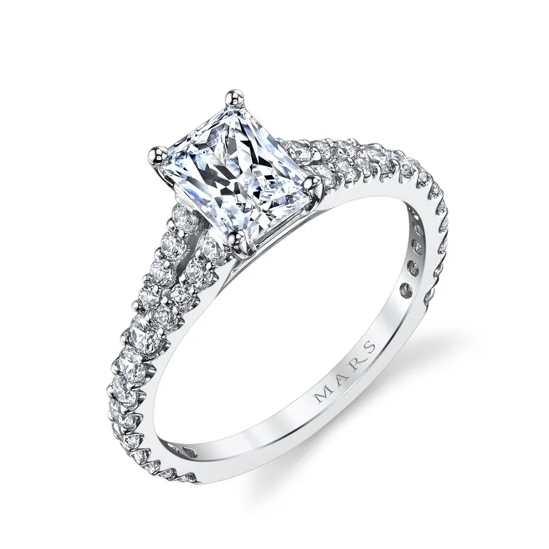 Ladies Diamond Engagement Ring