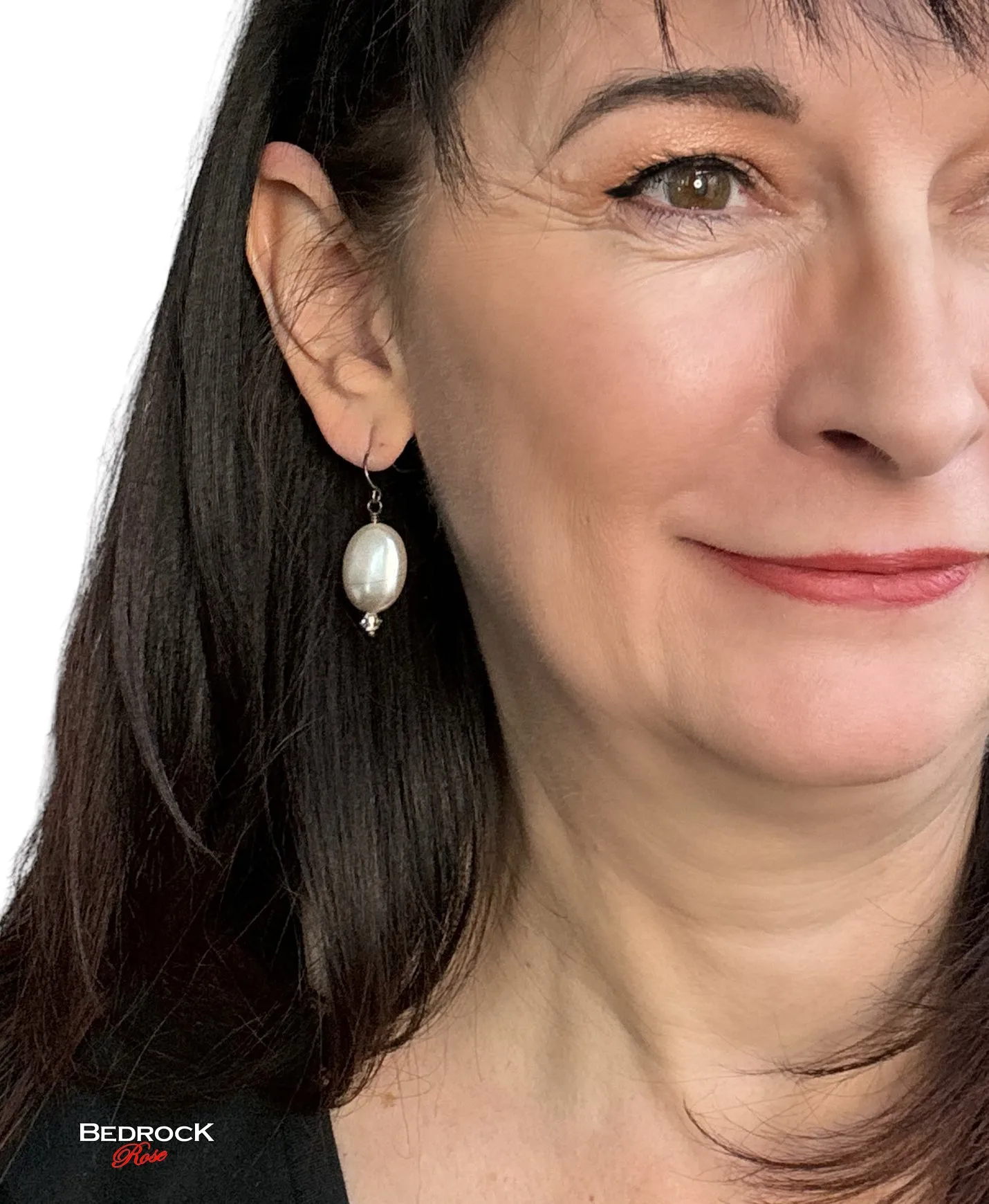 Mother of Pearl Dangling Earrings