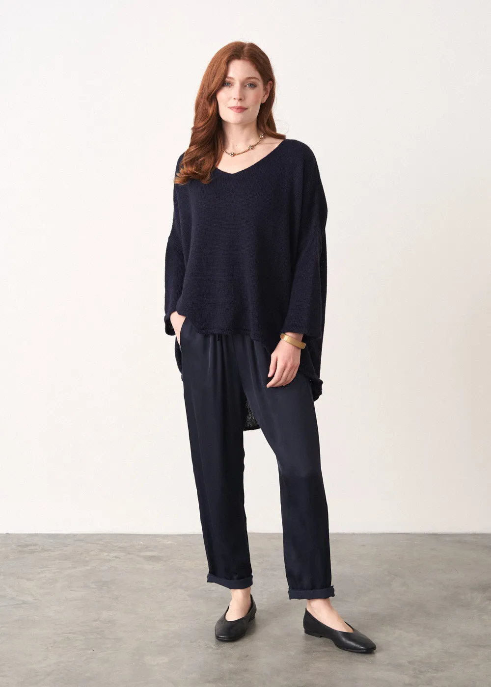 OLIVIA OVERSIZED SWEATER - NAVY