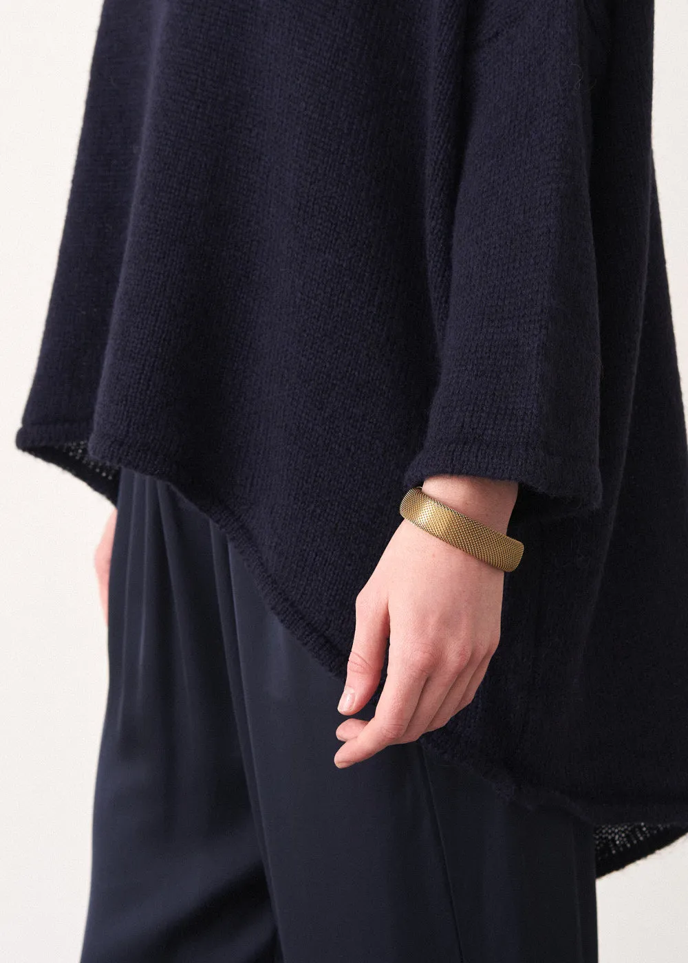 OLIVIA OVERSIZED SWEATER - NAVY