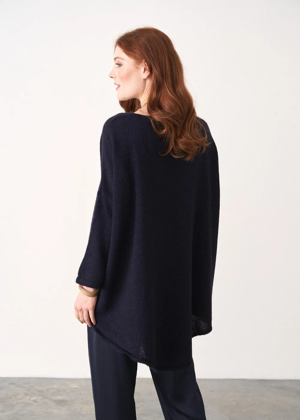 OLIVIA OVERSIZED SWEATER - NAVY