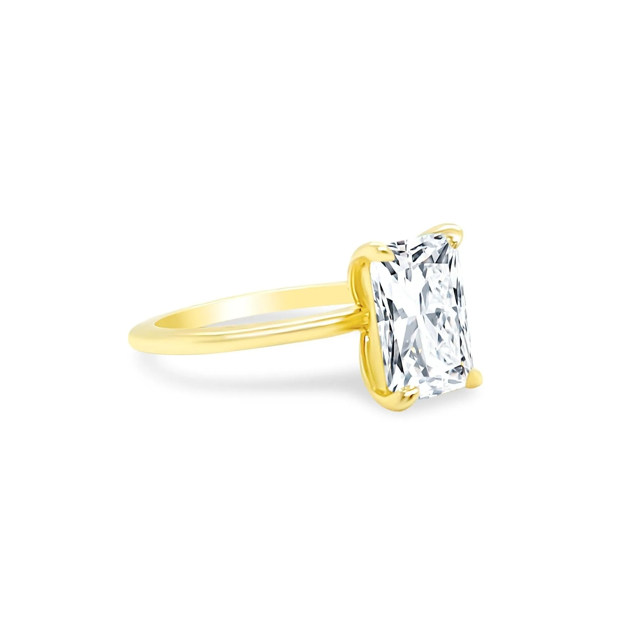 Radiant Diamond Solitaire