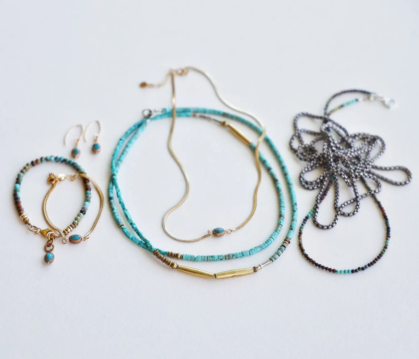Refined Turquoise Necklace Set