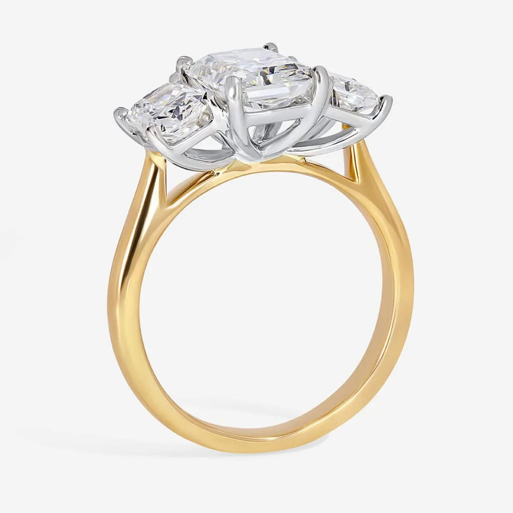 REGENT | Radiant 3 Stone Lab Diamond Set In 18ct Gold 2.50ct