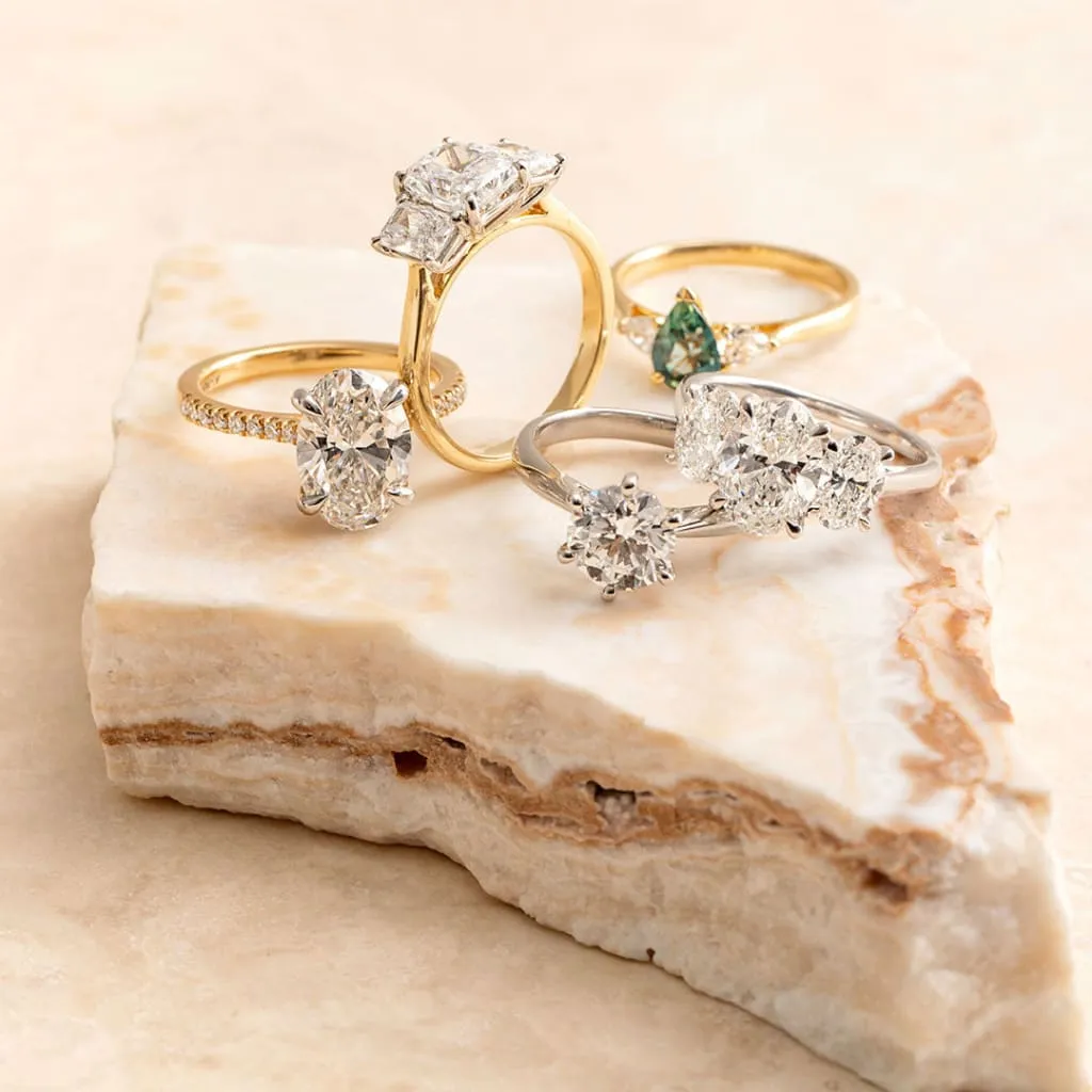 REGENT | Radiant 3 Stone Lab Diamond Set In 18ct Gold 2.50ct
