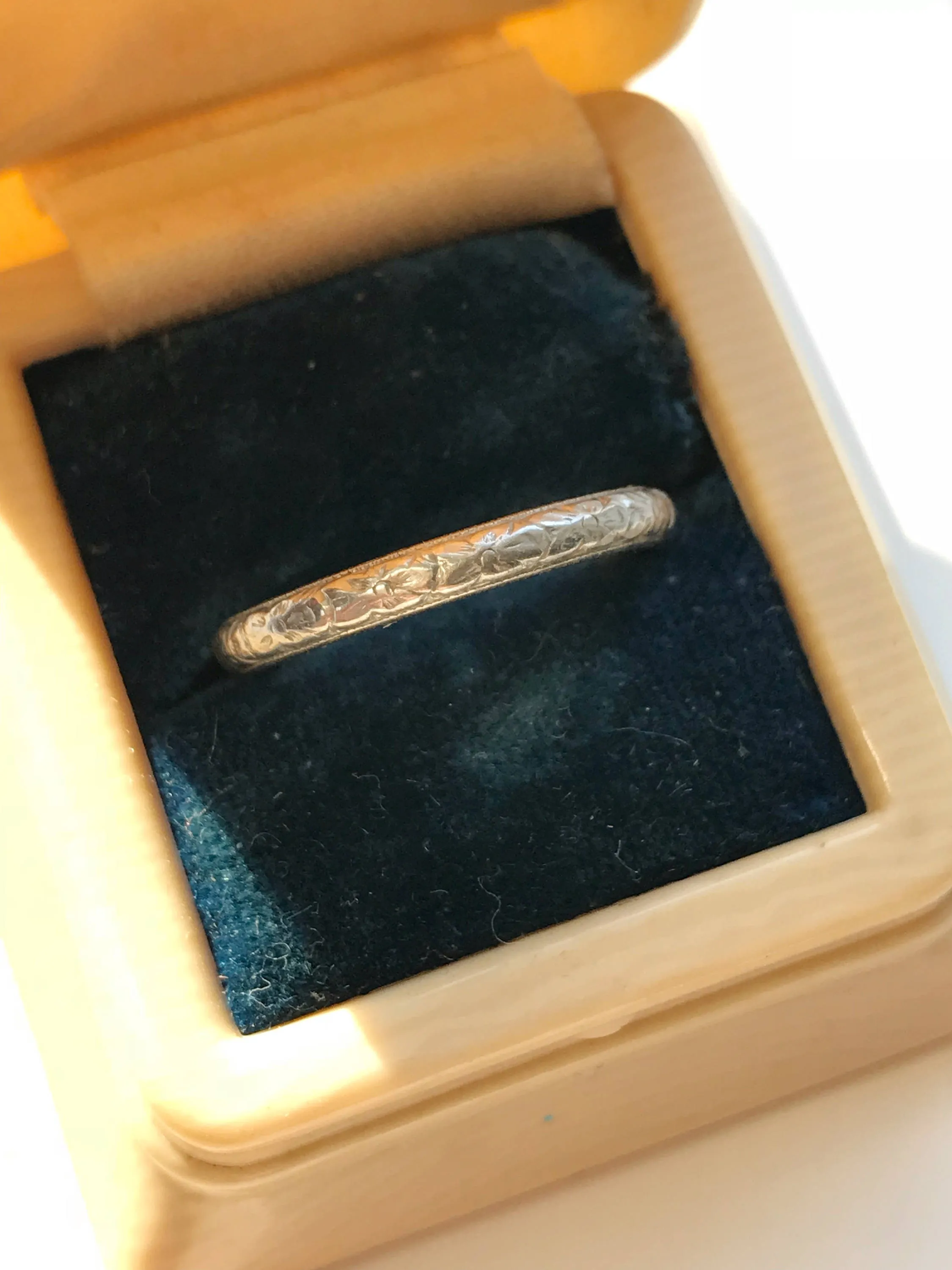RESERVED for Klaudia - Antique Dogwood Flower Wedding Band Engraved April 22 1907. Size 5.5