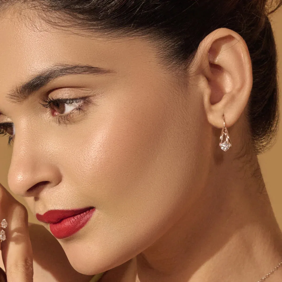 Round Diamond Hoop Earrings