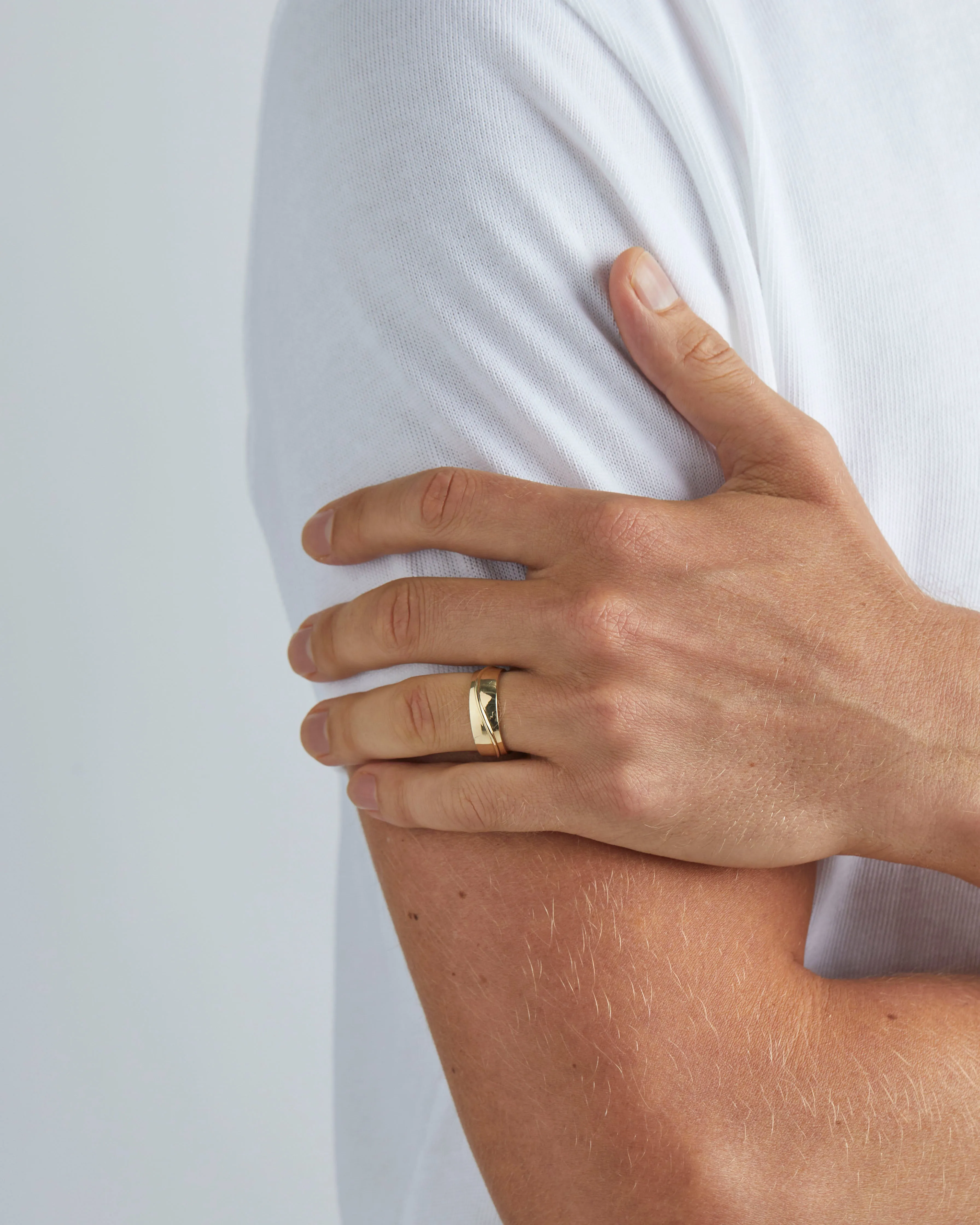 Surge Wedding Ring | 7mm