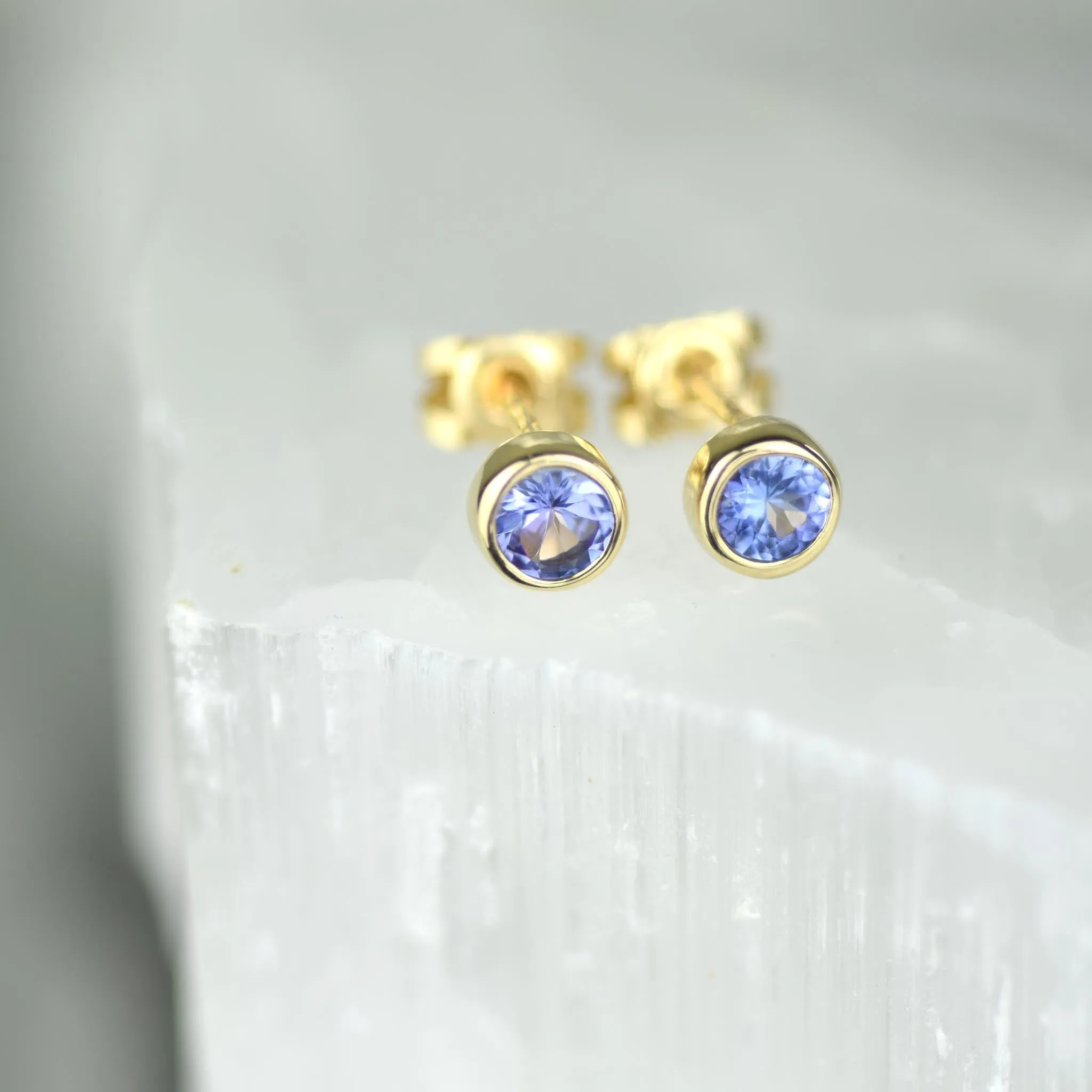 Tanzanite Gold Andromeda Stud Earrings