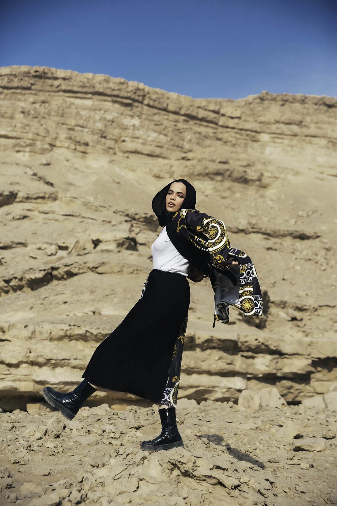 The Chains Wool Coat - Black