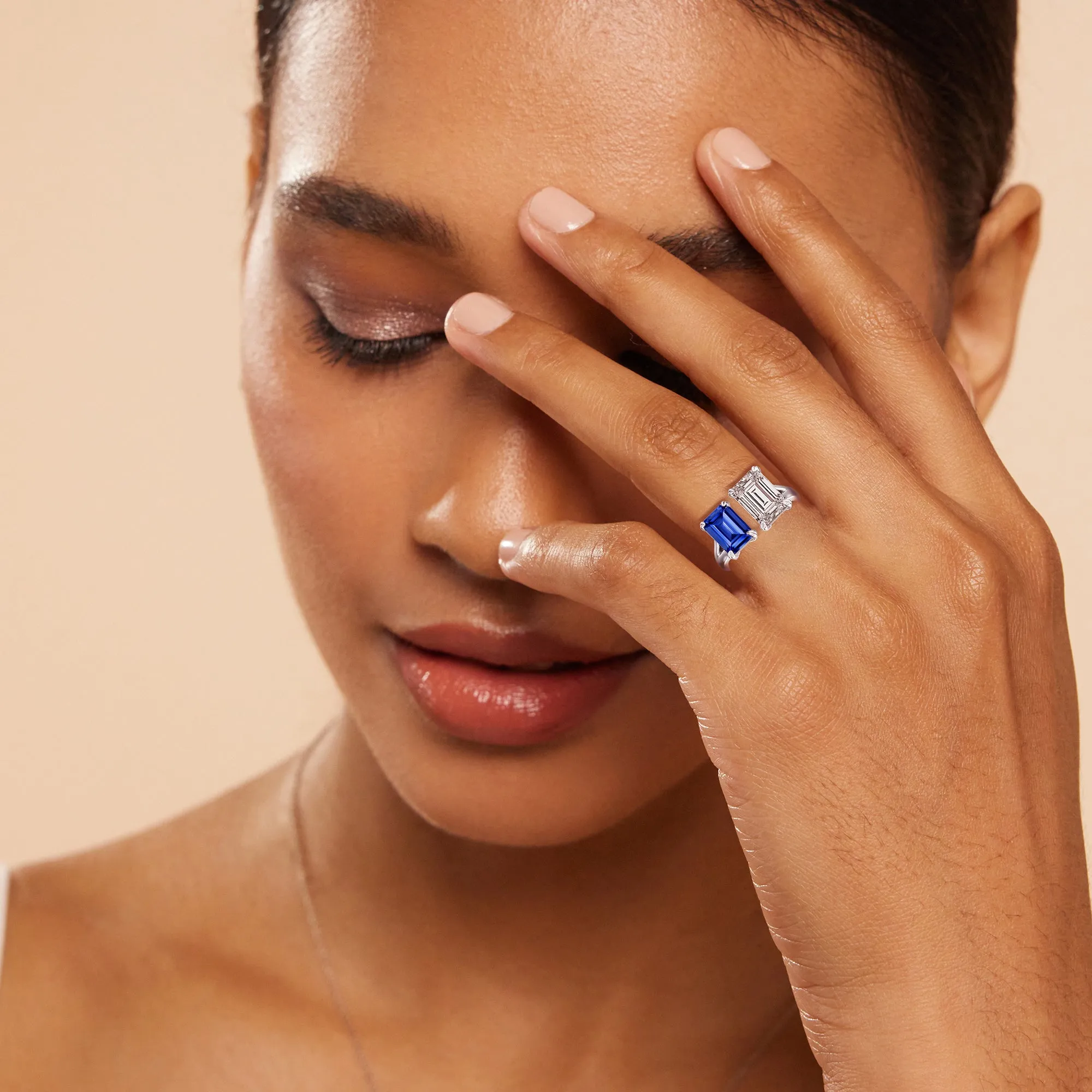 Toi Et Moi Created Sapphire and Emerald Diamond Studded Basket Engagement Ring