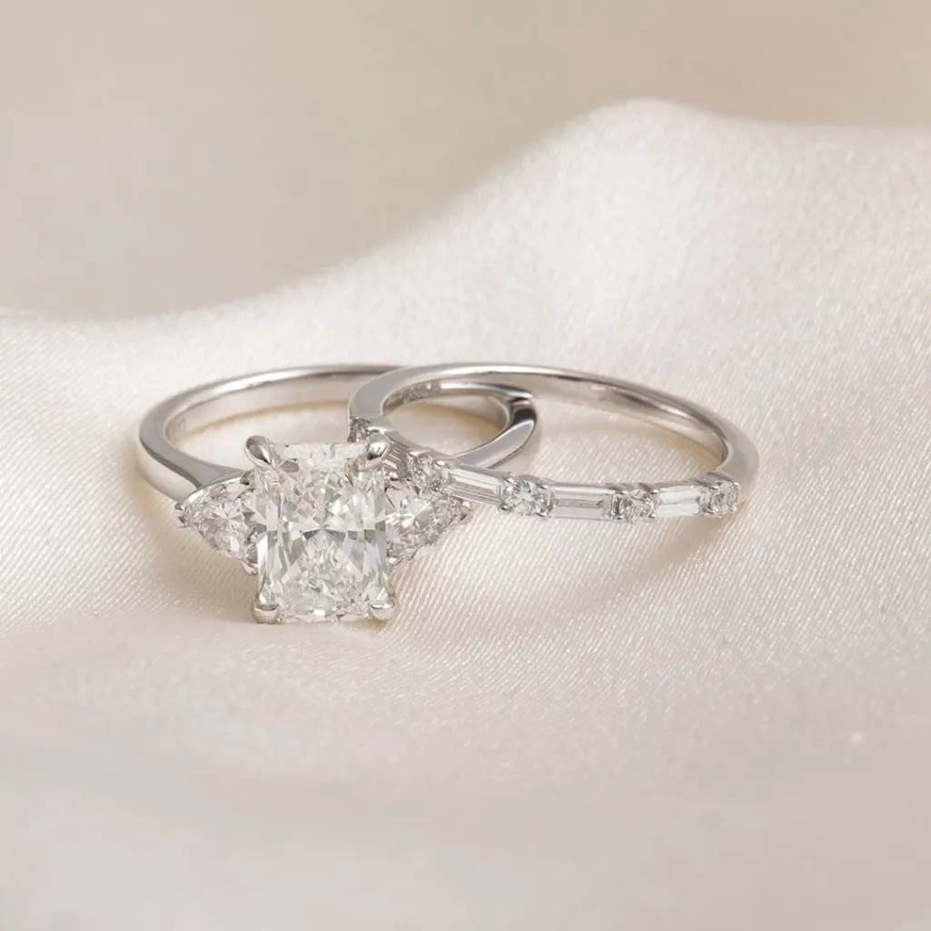 VENTURA | Radiant 3-Stone Lab Diamond Set in Platinum 2.50ct