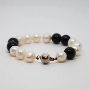 White Pearl and Jet Combination Bracelet